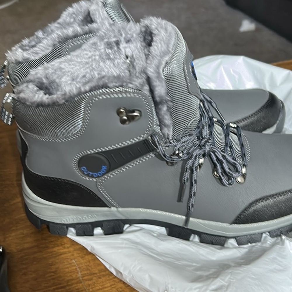 Boots - Picture 3 of 3